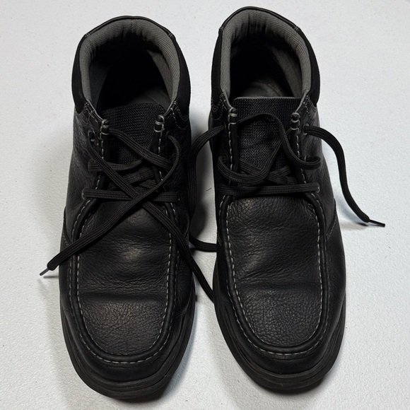 Clarks Black Leather Chukka Boots - Picture 1 of 8